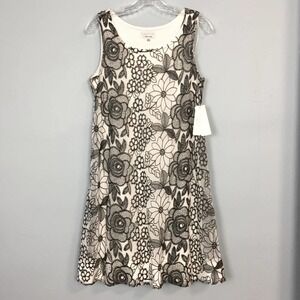SIGNATURE by Robbie Bee Intricate Embroidered Floral A-Line Dress Women’s Size S